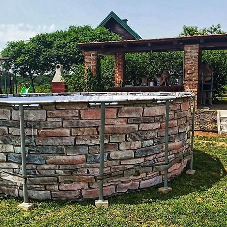 Guesthouse Mreznica- Mreznicka Idila Resort Galović-Selo Kültér fotó