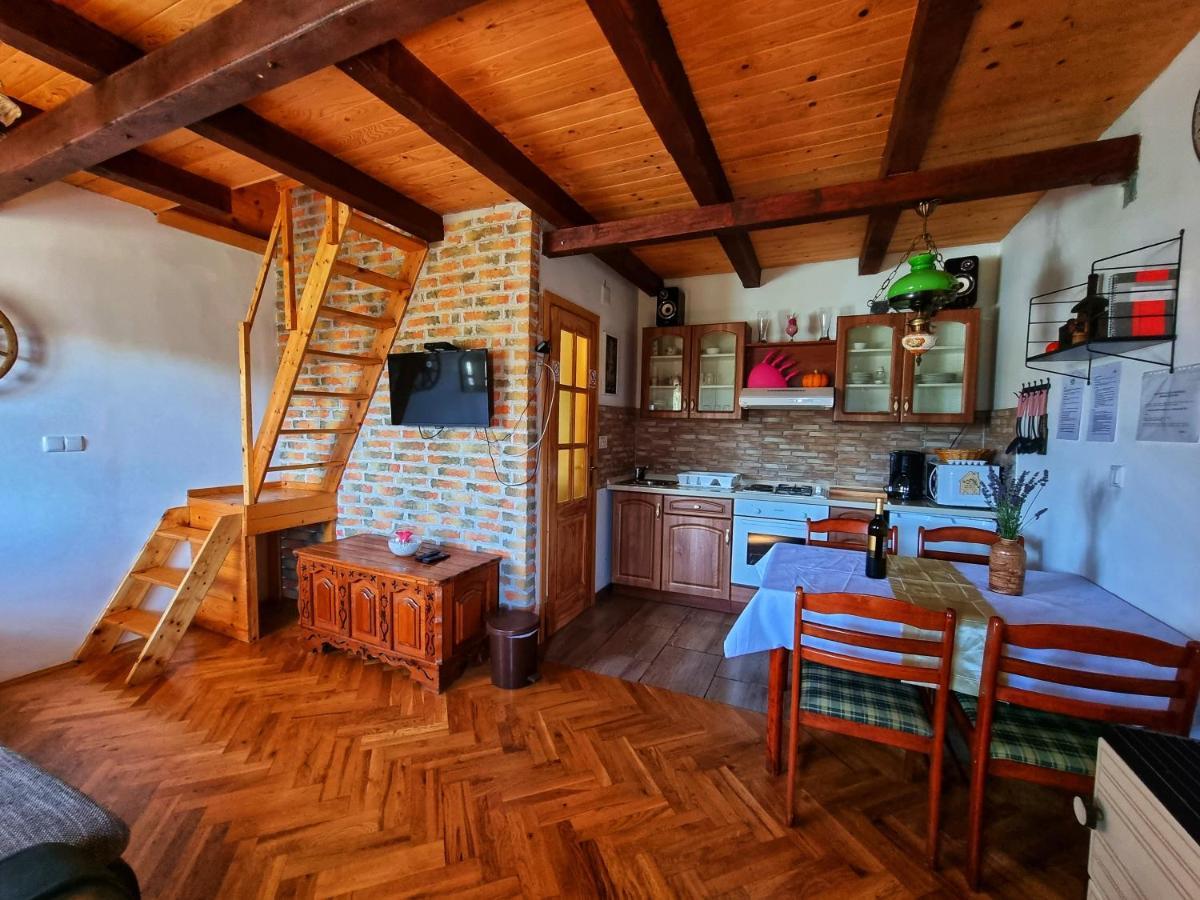 Guesthouse Mreznica- Mreznicka Idila Resort Galović-Selo Kültér fotó