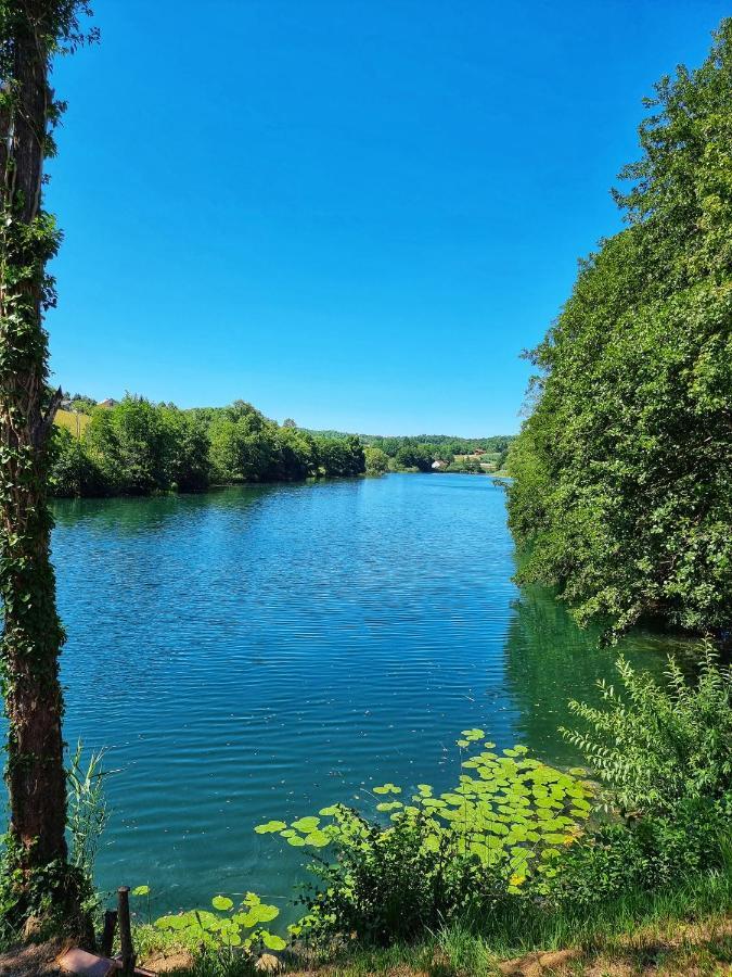 Guesthouse Mreznica- Mreznicka Idila Resort Galović-Selo Kültér fotó