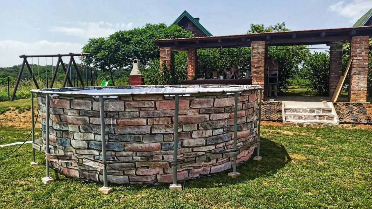 Guesthouse Mreznica- Mreznicka Idila Resort Galović-Selo Kültér fotó